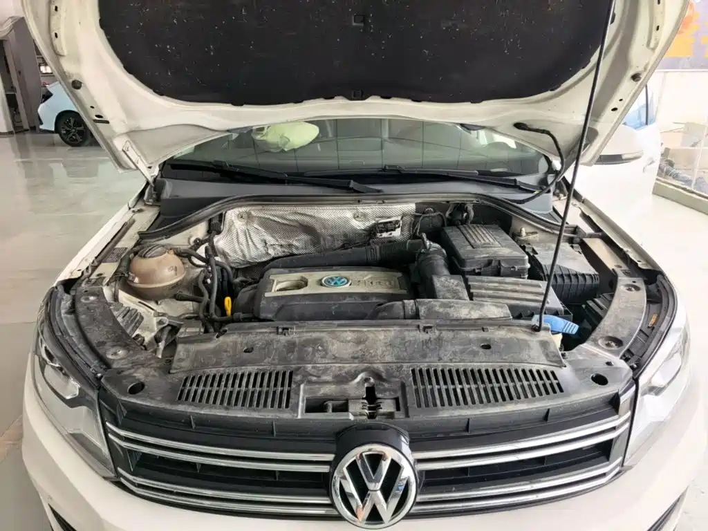 Volkswagen Tiguan — миниатюра 20
