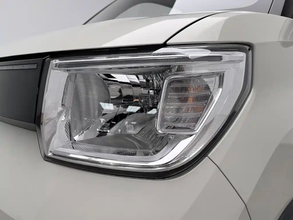 Wuling MINIEV — миниатюра 7