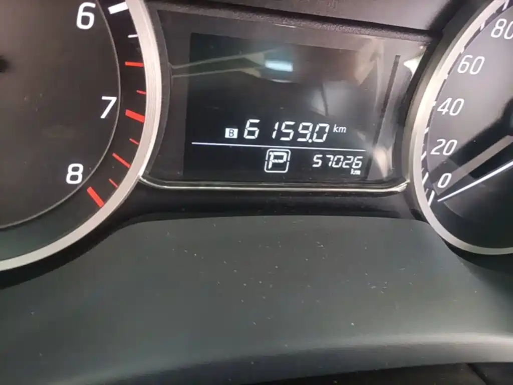 Nissan Sylphy — миниатюра 5