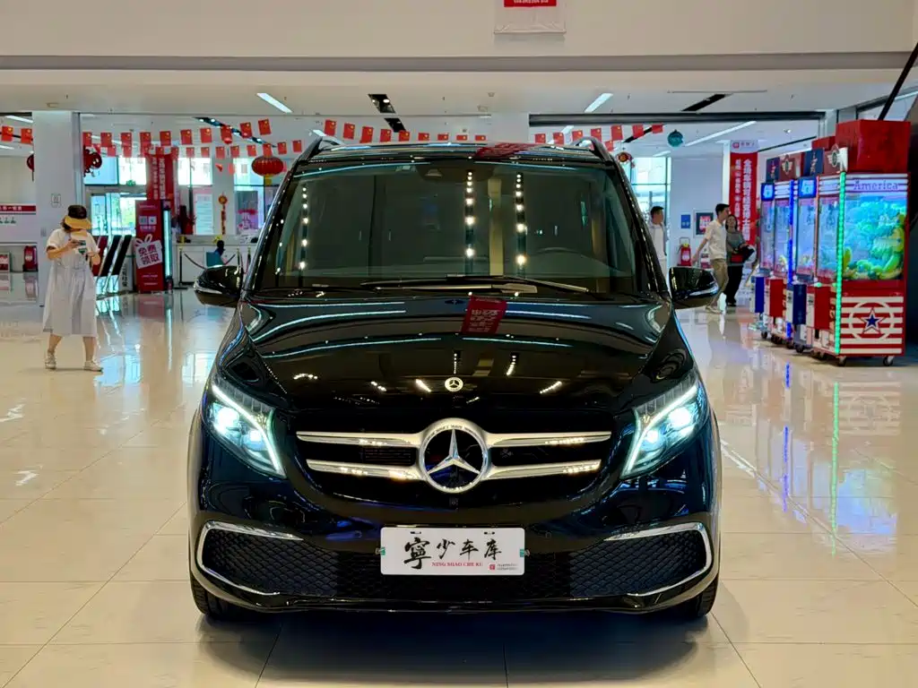 Mercedes-Benz V-Class — миниатюра 3