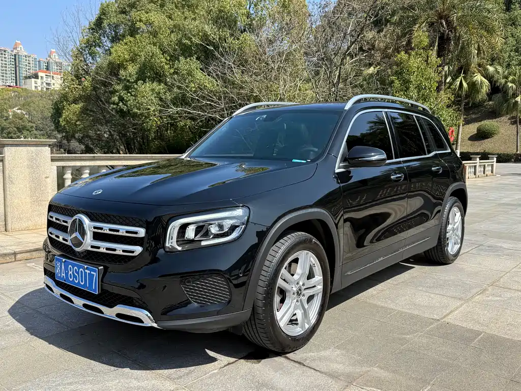 Mercedes-Benz GLB 2022
