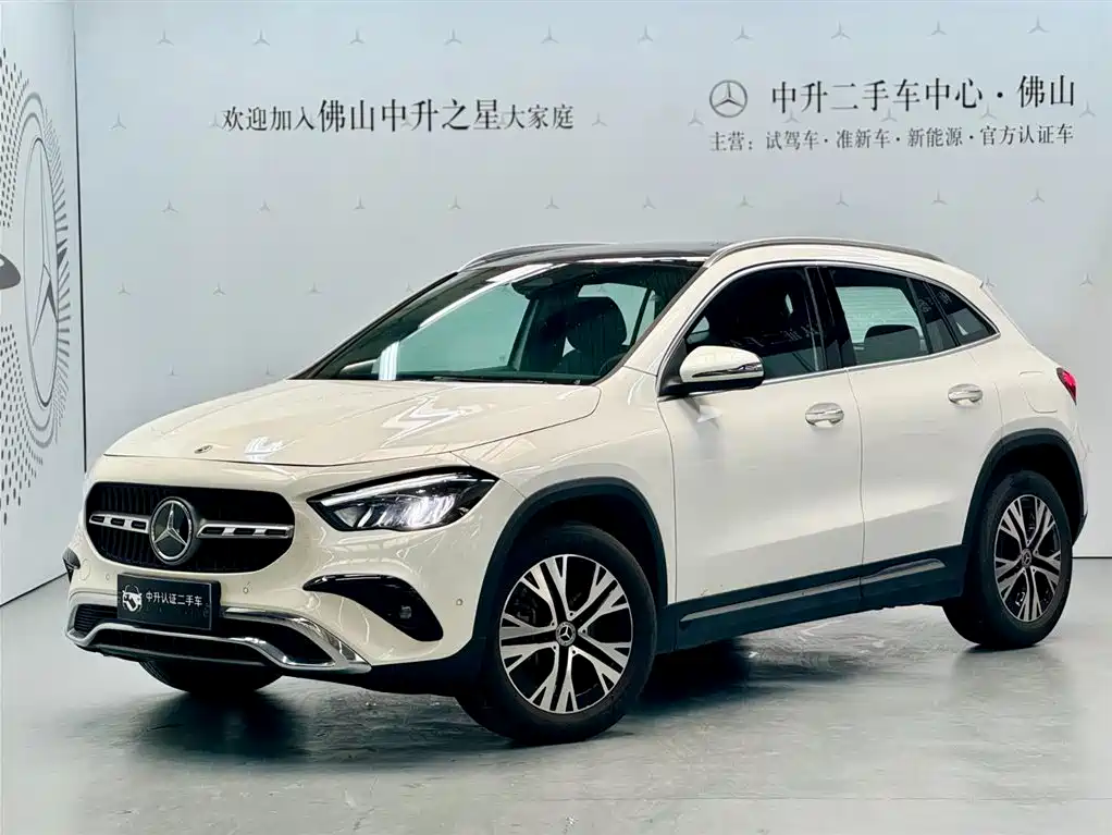 Mercedes-Benz GLA 2024