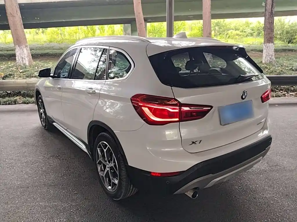 BMW X1 — миниатюра 5