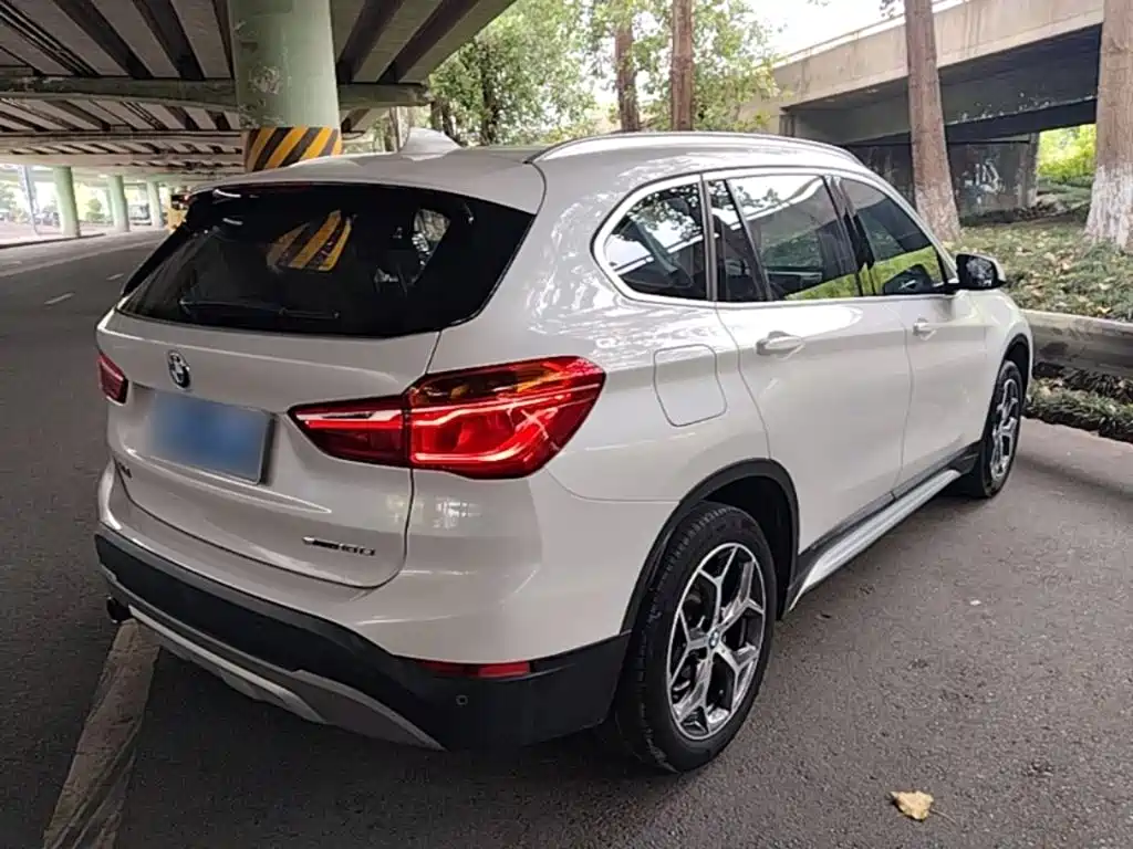 BMW X1 — миниатюра 7