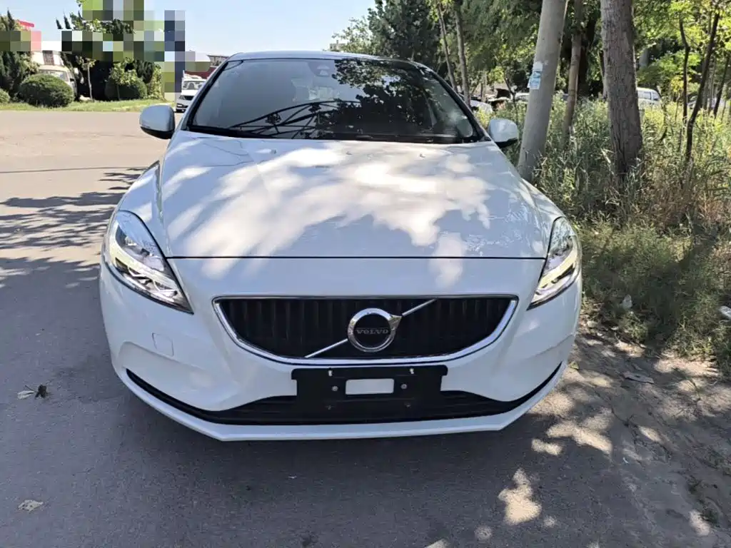 Volvo V40 — миниатюра 3