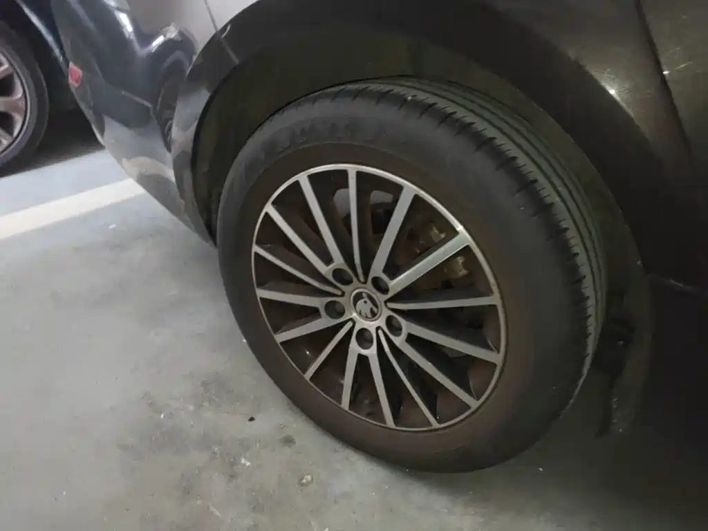 Skoda Octavia — миниатюра 17