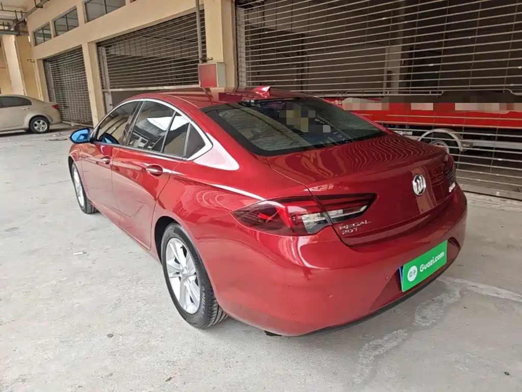 Buick Regal — миниатюра 5