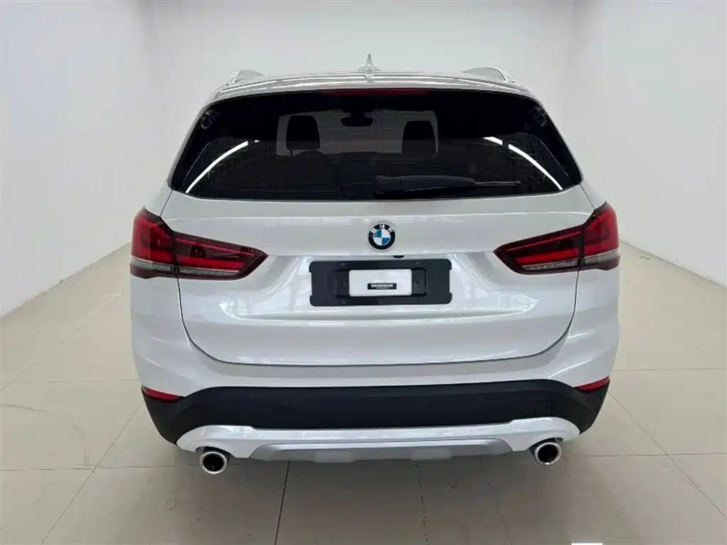 BMW X1 2022 sDrive20Li Premium