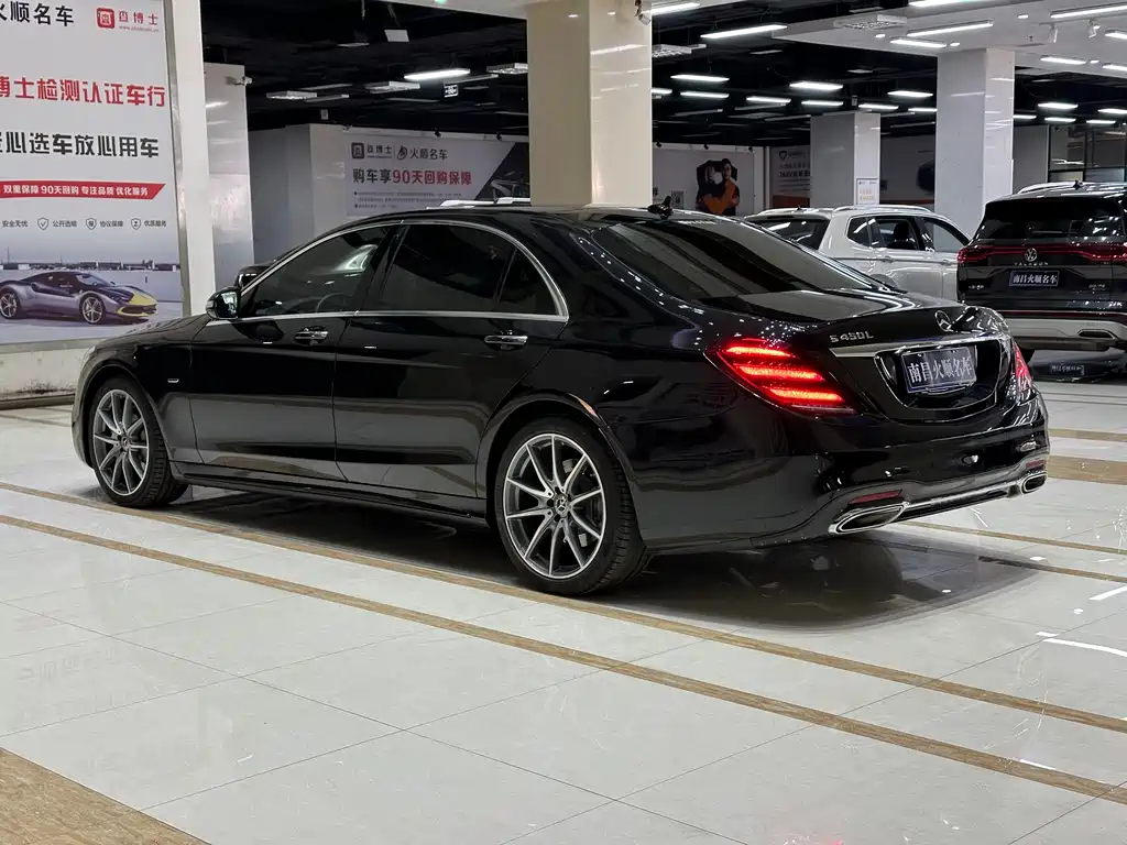 MERCEDES-BENZ S CLASS