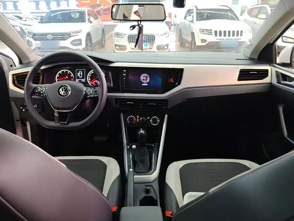 Volkswagen Polo — миниатюра 10