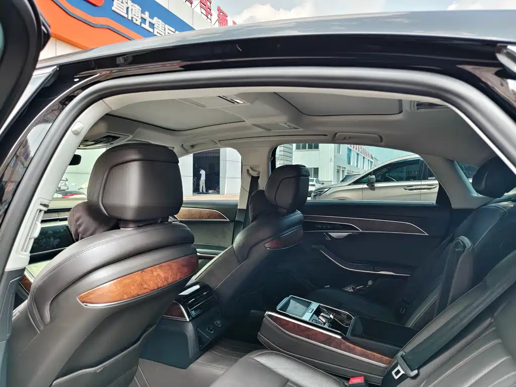 Audi A8 2019 Plus A8L 55 TFSI quattro Luxury