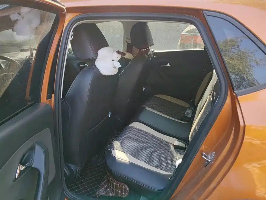Volkswagen Polo — миниатюра 11