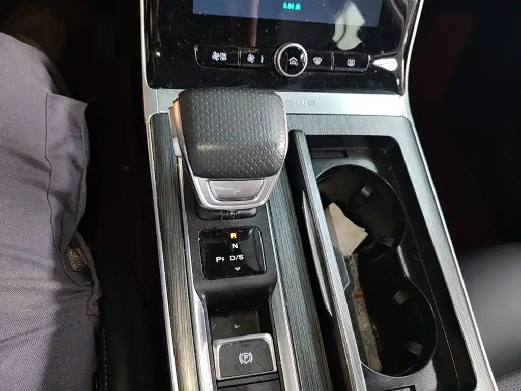 Roewe RX5 — миниатюра 14