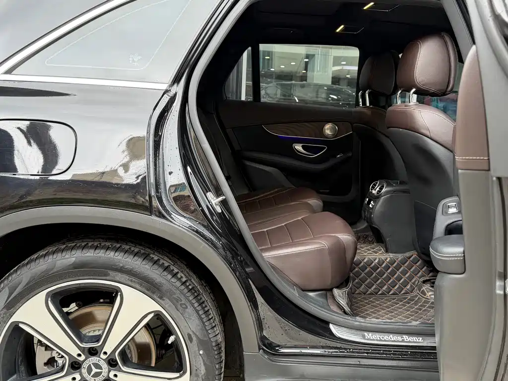 Mercedes-Benz GLC 2022 GLC 300 L 4MATIC