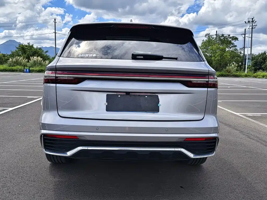 Geely Xingyue L — миниатюра 17