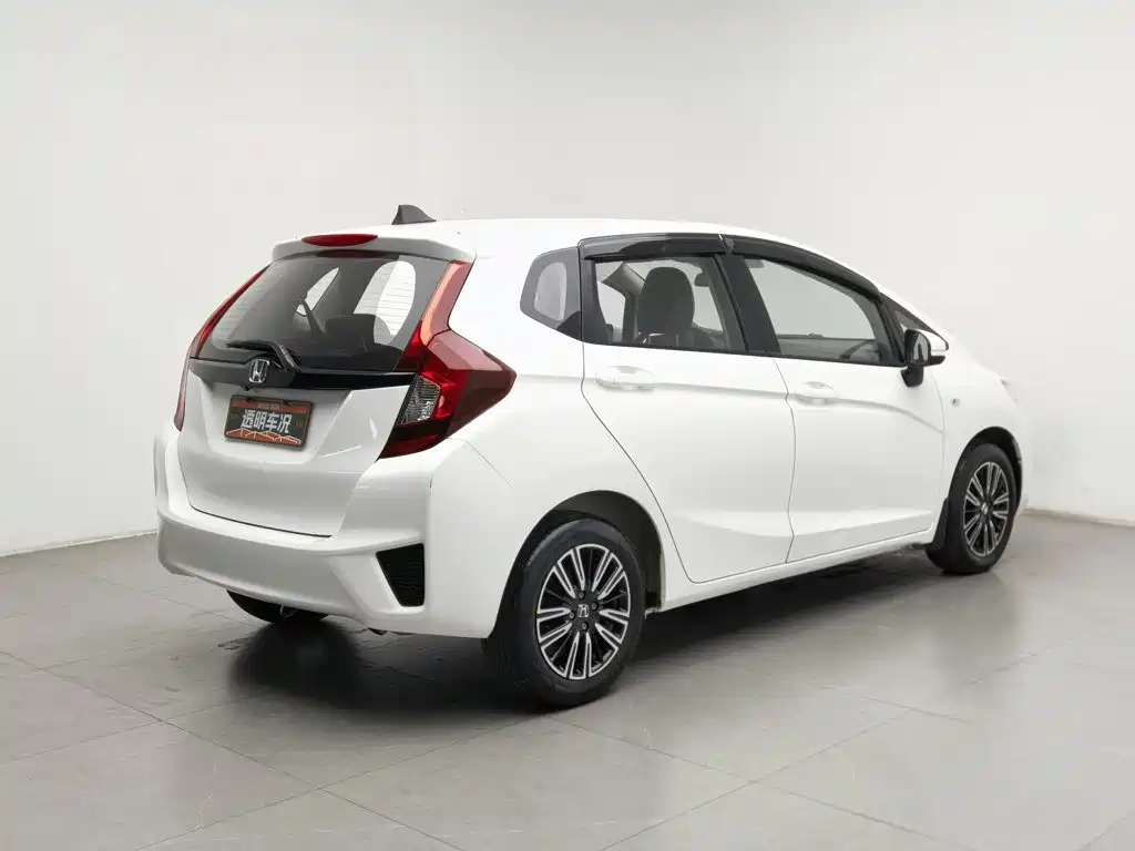 Honda Fit — миниатюра 2