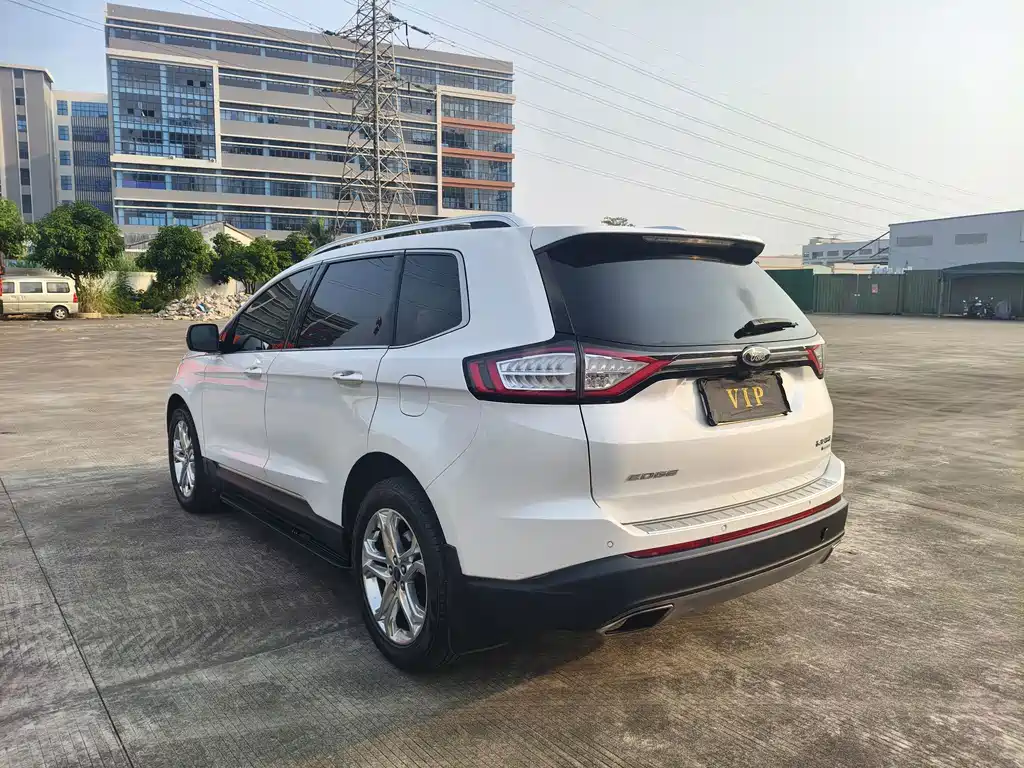 Ford Edge — миниатюра 4
