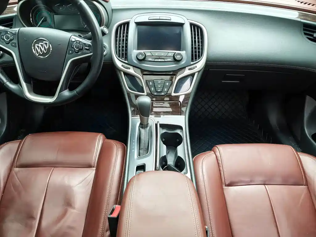 Buick LaCrosse — миниатюра 8