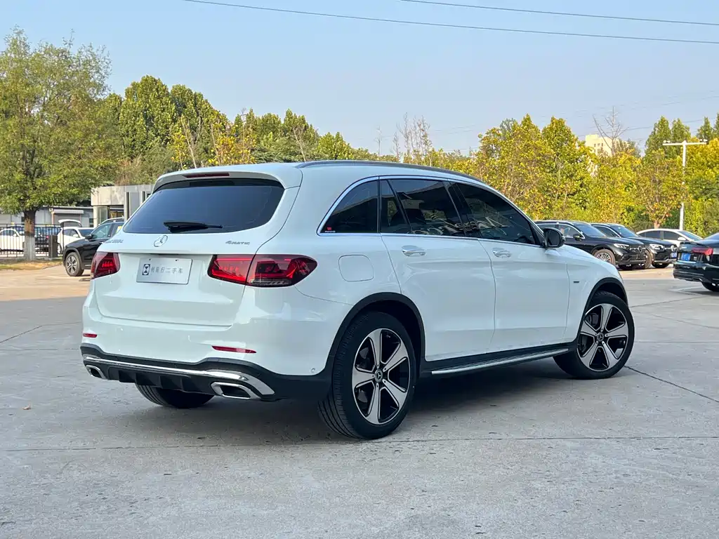 Mercedes-Benz GLC — миниатюра 6