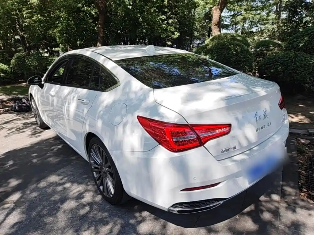 Hongqi Hongqi H5 — миниатюра 5