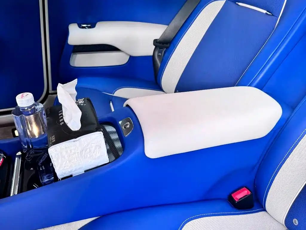 Rolls-Royce Wraith — миниатюра 9