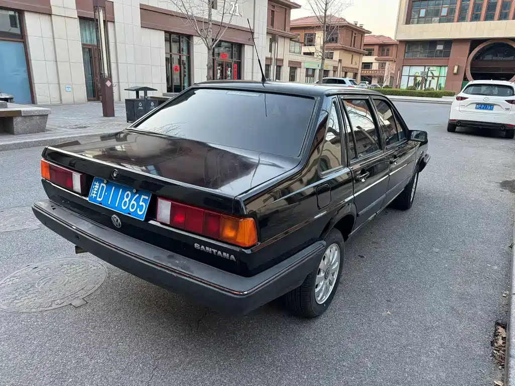 Volkswagen Santana Classic — миниатюра 6