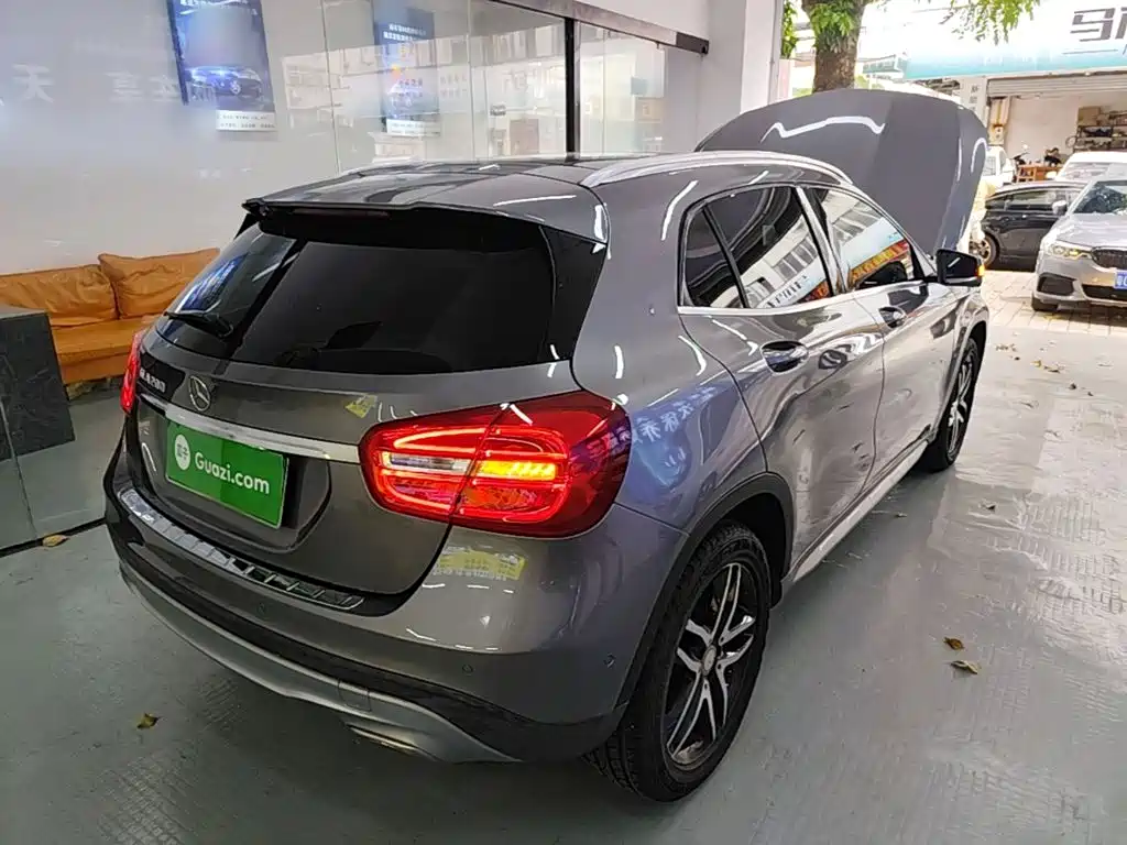 Mercedes-Benz GLA — миниатюра 7