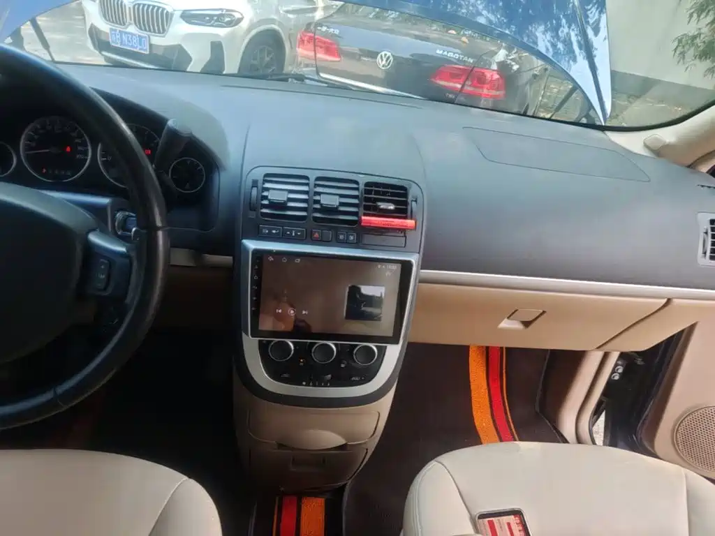 Buick GL8 — миниатюра 13