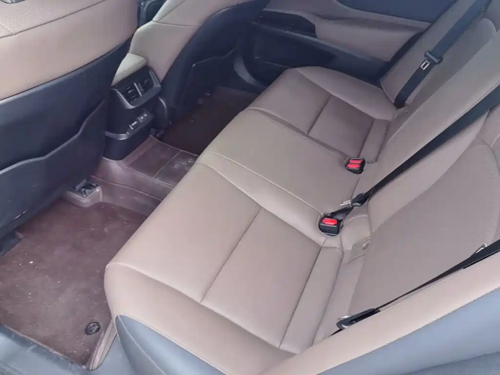 Lexus ES — миниатюра 17