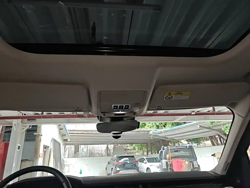 Land Rover Discovery — миниатюра 18