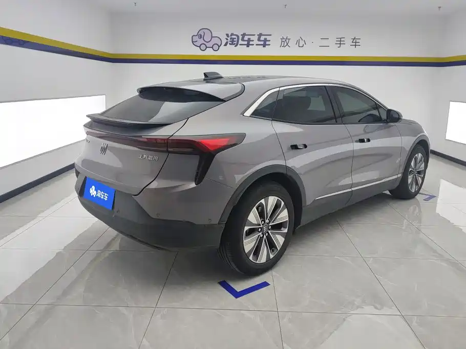 Buick E4 — миниатюра 3
