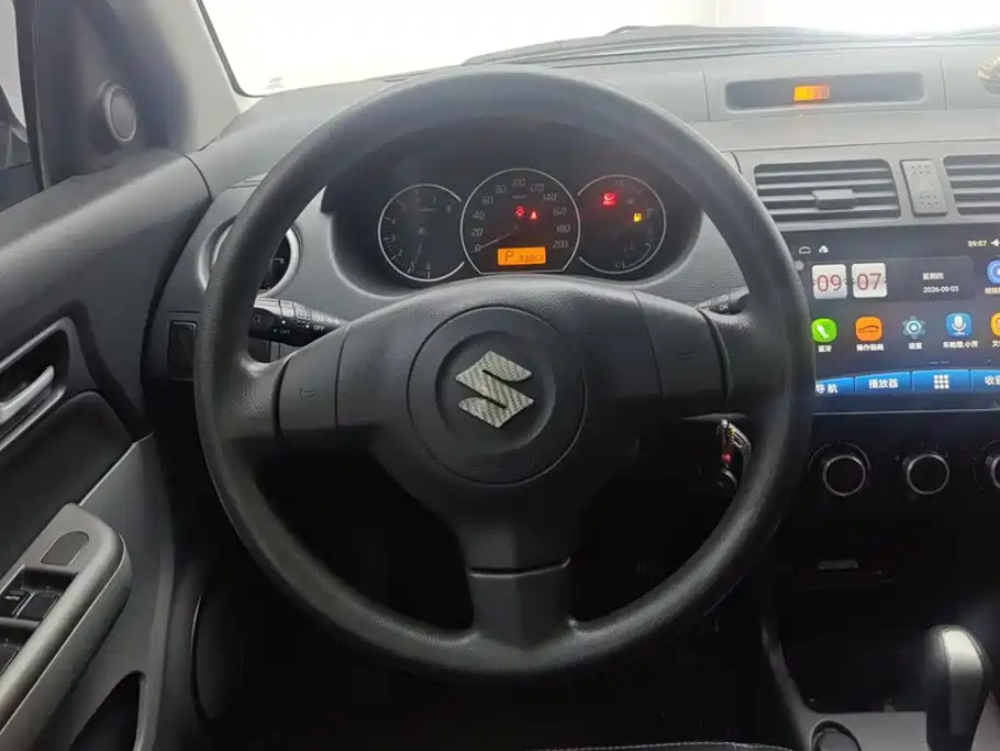 Suzuki Swift — миниатюра 15