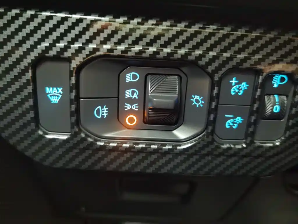 Ford Mondeo — миниатюра 21