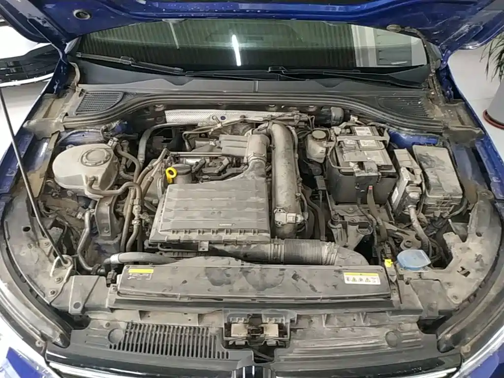 Volkswagen Golf — миниатюра 20