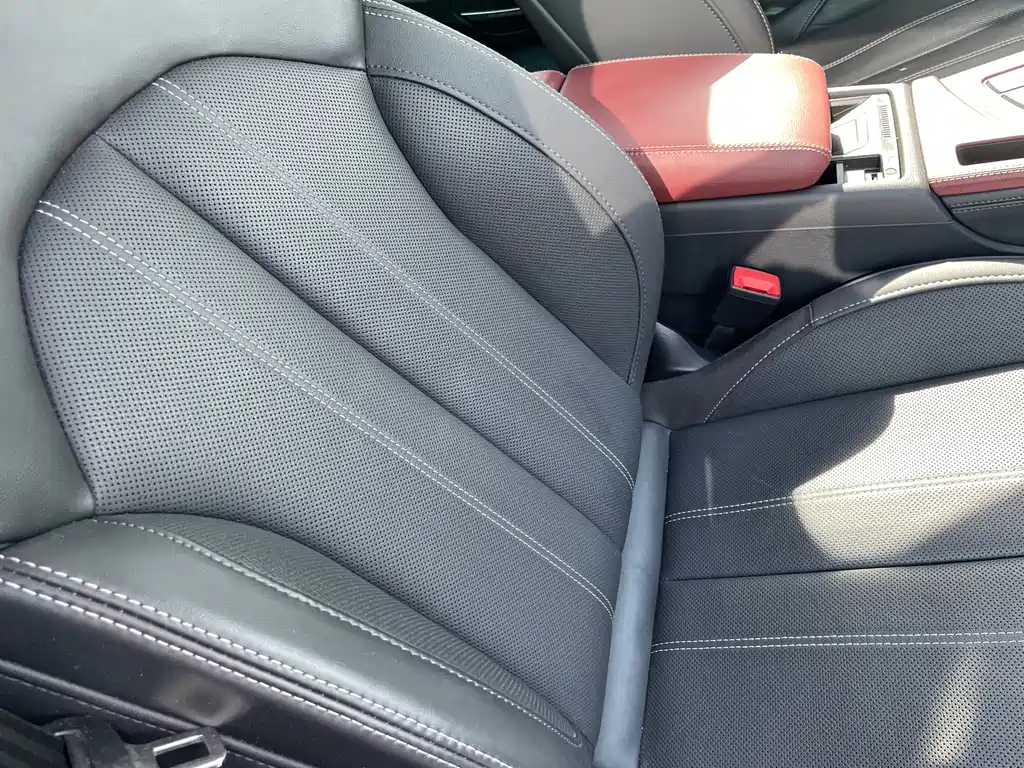 Audi A4L — миниатюра 11