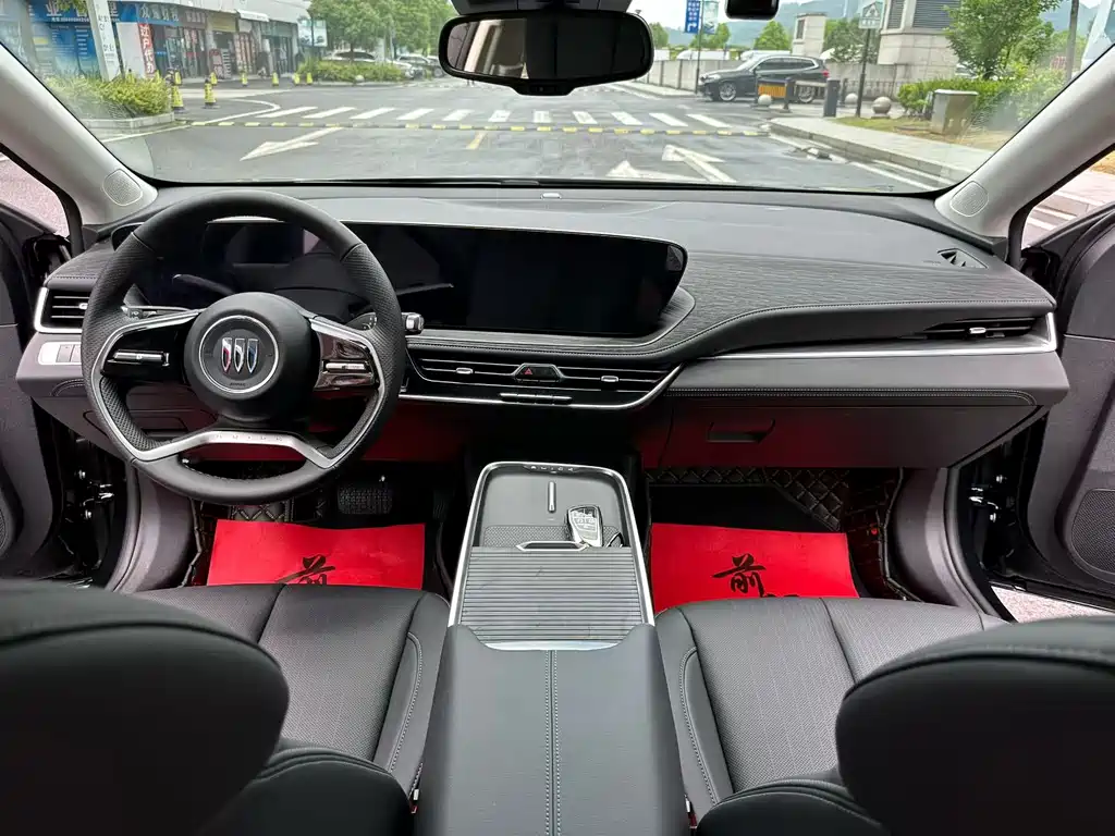 Buick LaCrosse — миниатюра 5
