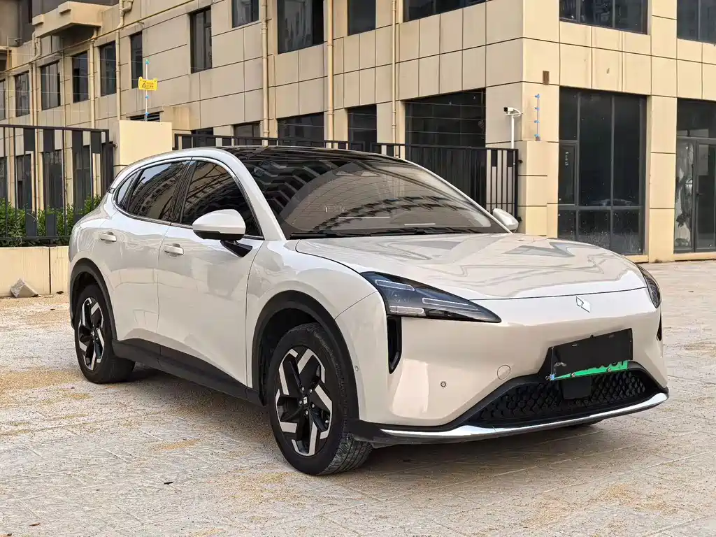 Baojun Yunhai — миниатюра 3