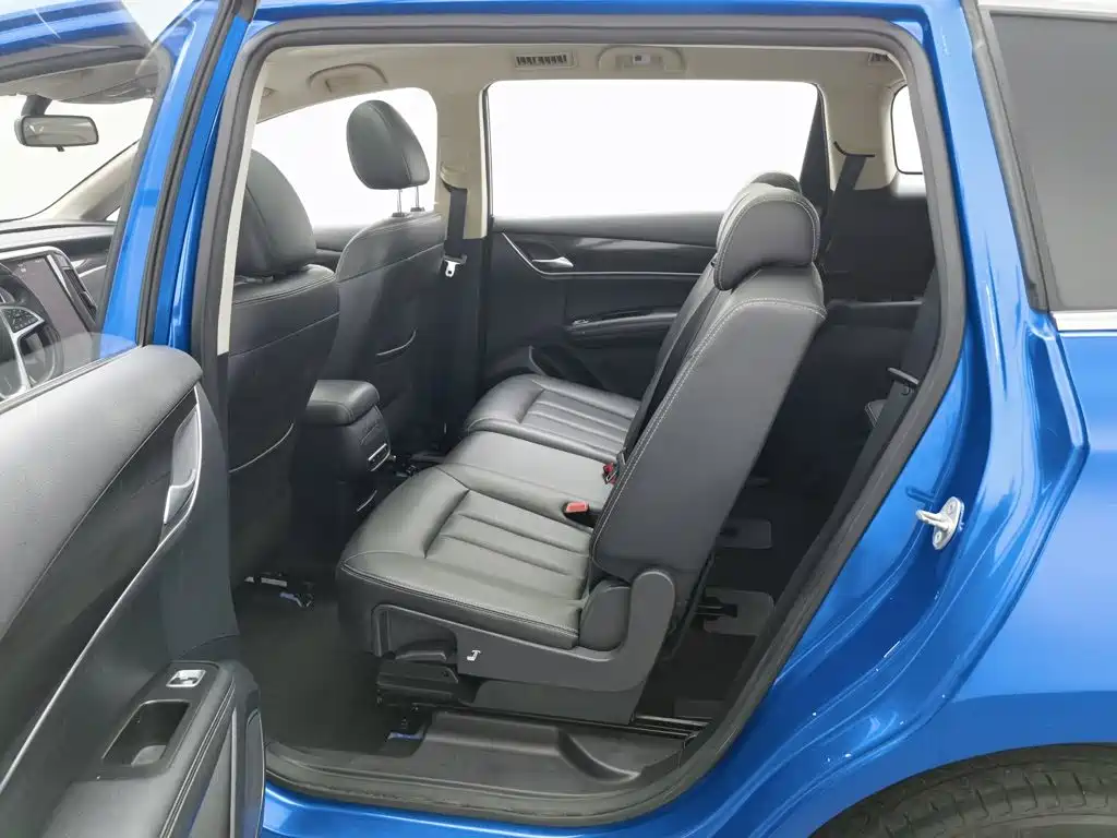 BYD MAX — миниатюра 15