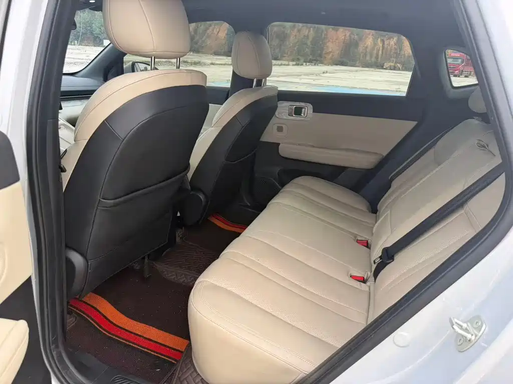 Wuling Xingguang S — миниатюра 5