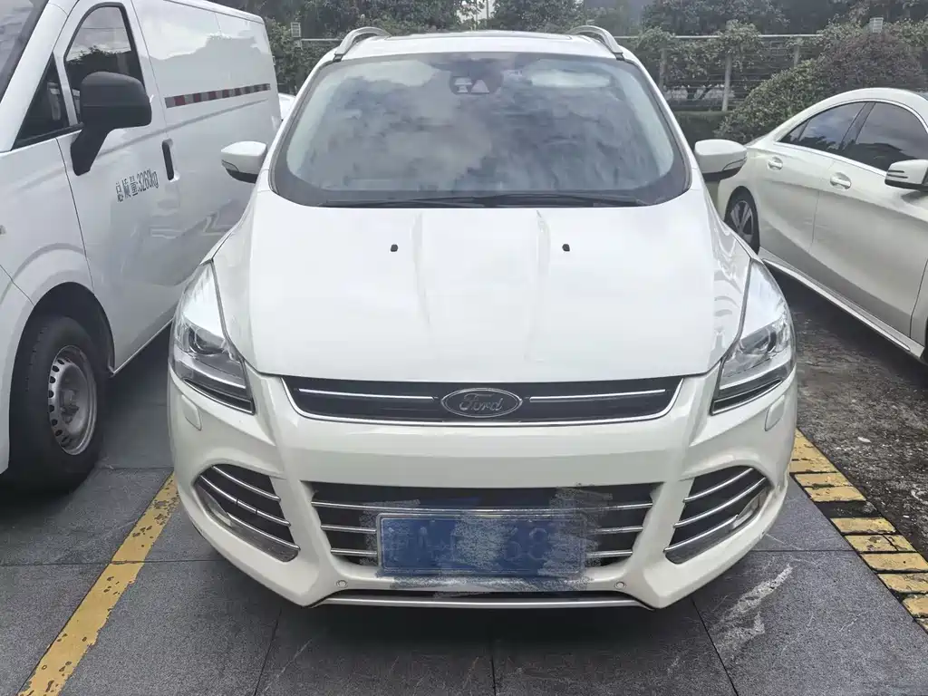 Ford Kuga — миниатюра 2