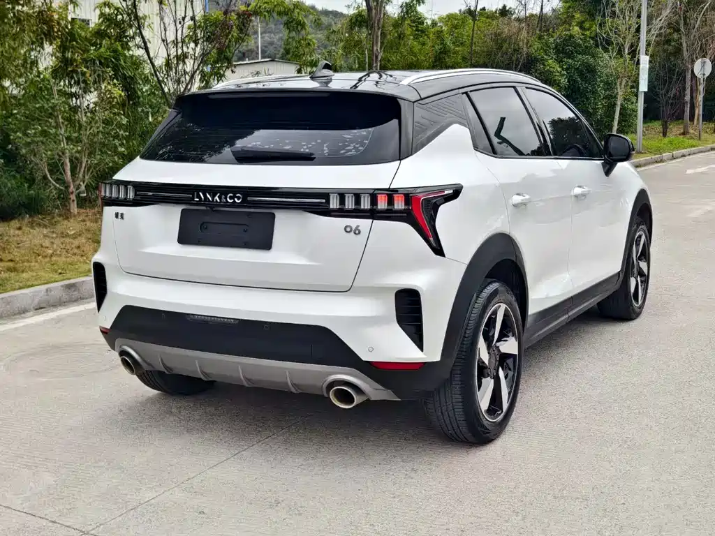 Lynk & Co 06 — миниатюра 8