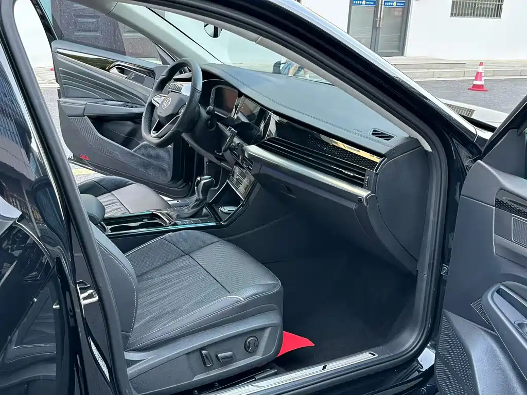 Volkswagen Passat — миниатюра 6
