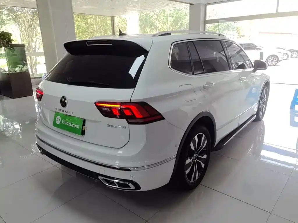 Volkswagen Tiguan L — миниатюра 7