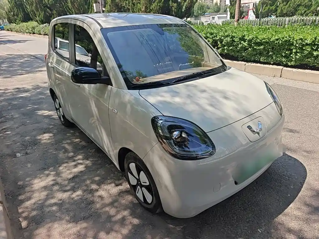 Wuling MINIEV — миниатюра 4