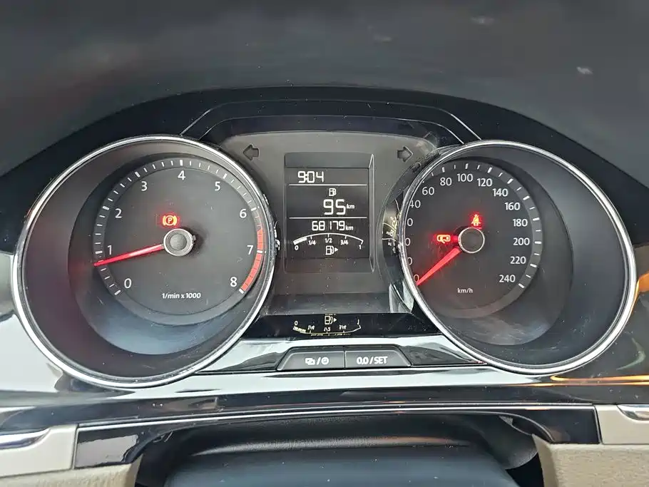 Volkswagen Bora — миниатюра 14