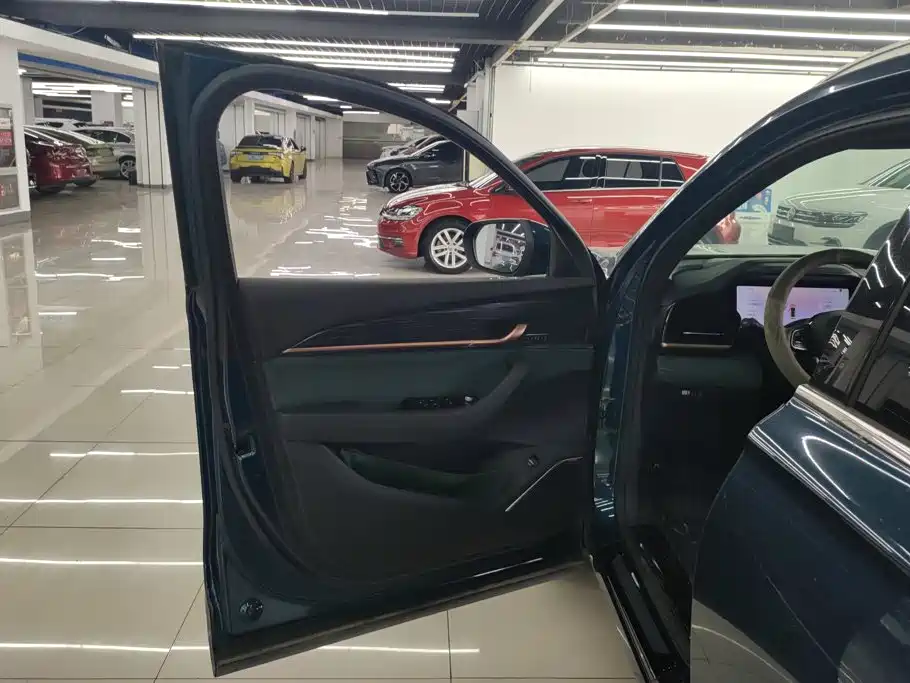 Geely Xingyue L — миниатюра 7