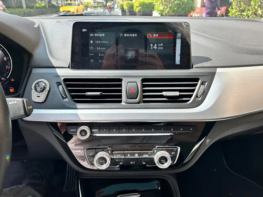 BMW 1 Series — миниатюра 10