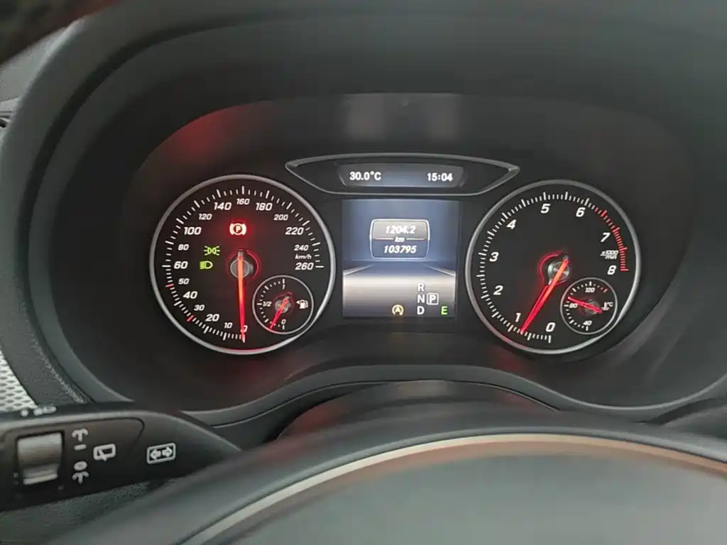 Mercedes-Benz B-Class — миниатюра 12
