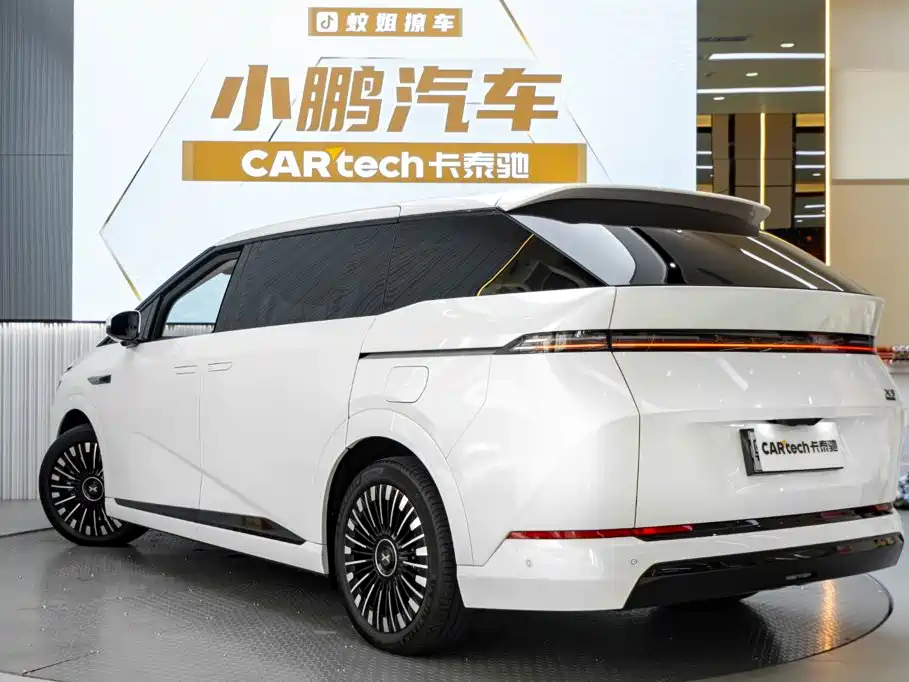 XPeng X9 — миниатюра 6