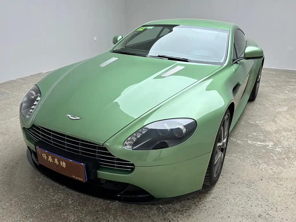 Aston Martin V8 Vantage 2012 4.7L S Coupe